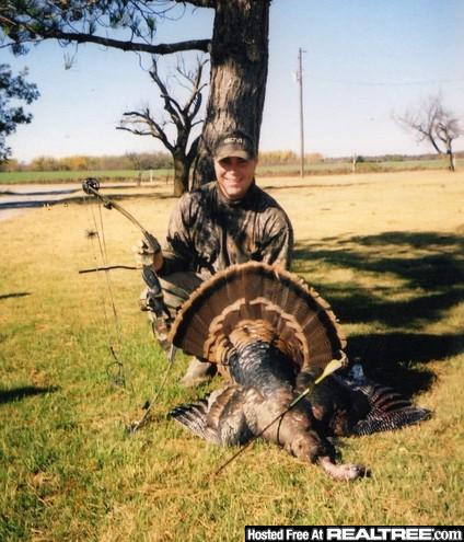 2003 fall turkey w/bow